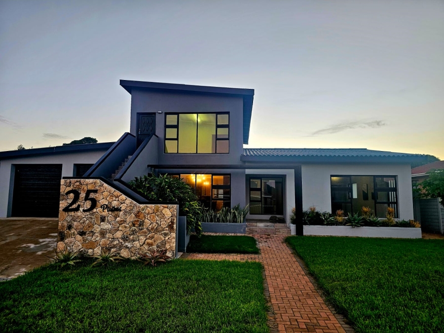 5 Bedroom Property for Sale in Stilbaai Wes Western Cape